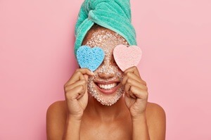 La importancia de la exfoliación de la piel